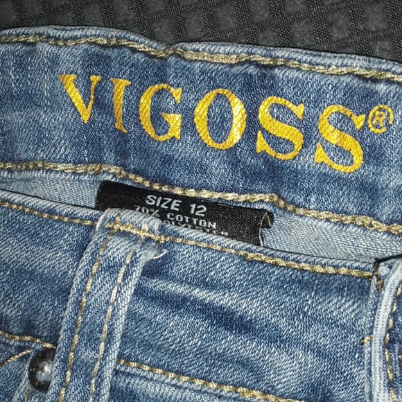 Shorts OFFERS to likers - Picture 2 of 2